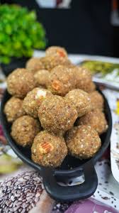 ROASTED CHANA LADOOS